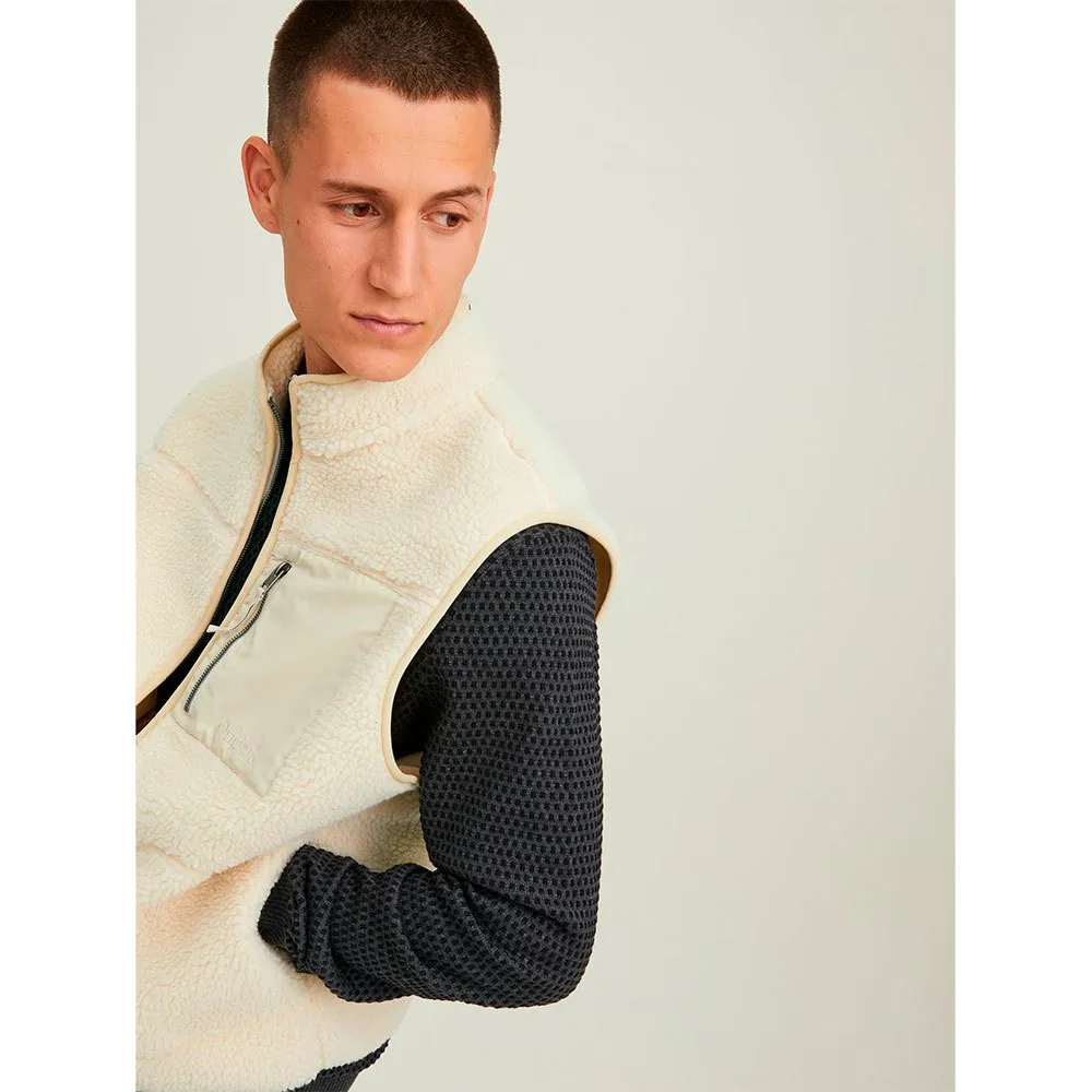 Jack & Jones Park Teddy Vest 6 Jack & Jones Park Teddy Vest - Image 4